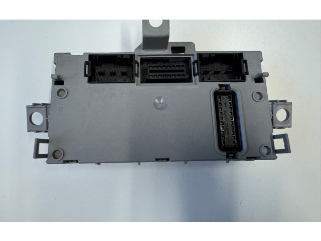 Блок управления 300000020620 Maserati GranTurismo