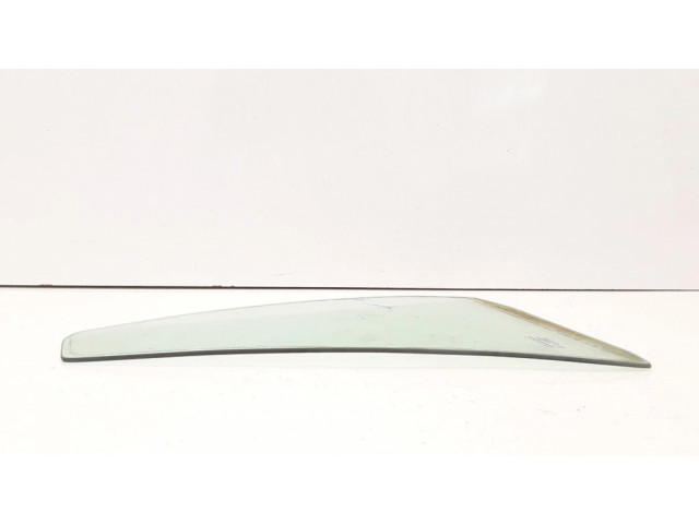 Маленькое стекло "A" задних дверей