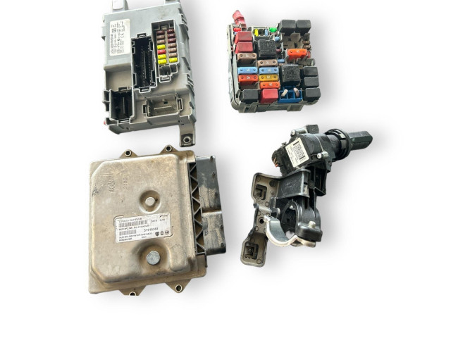 Řídící jednotka 199A9000 Fiat Punto Evo 2012