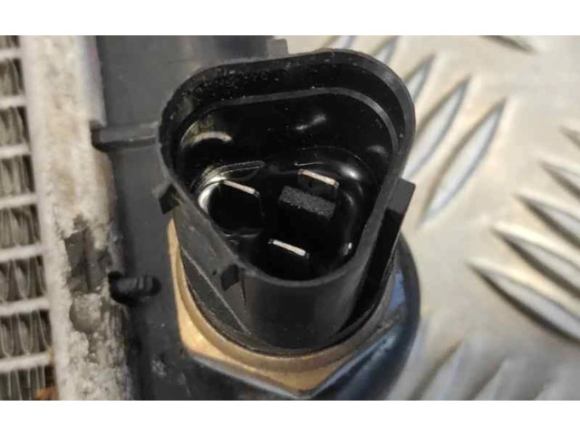 Zámek zadních dveří 6R01212530   Seat Toledo IV (NH) 2013