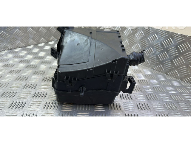 Блок предохранителей 912402P021 KIA Sorento