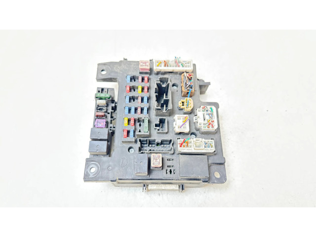 Блок предохранителей 8637A318, 519087902 Mitsubishi Outlander