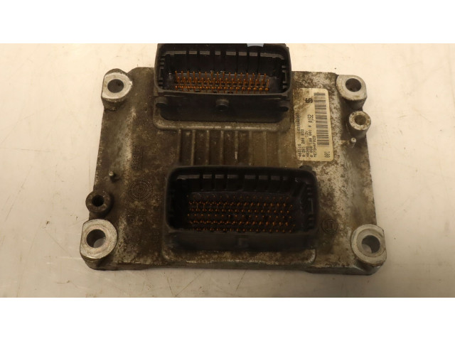 Řídící jednotka 0261208033 Fiat Punto Evo 2004