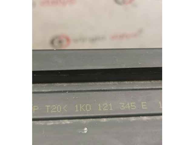 Интеркулер  1K0121345E   Volkswagen Touran I 