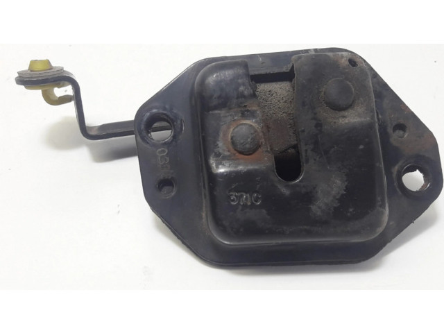 замок багажника 0338 Chrysler Voyager 1996-2001 года