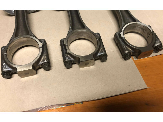 Поршень 79L74 Skoda Fabia Mk2 (5J)