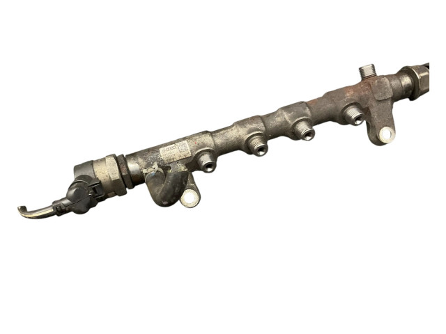 Топливная рампа 03L089N Audi A1 для двигателя Cay