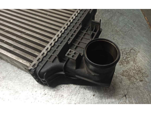 Интеркулер  A1645001900, N3292001BEHR   Mercedes-Benz ML W164 