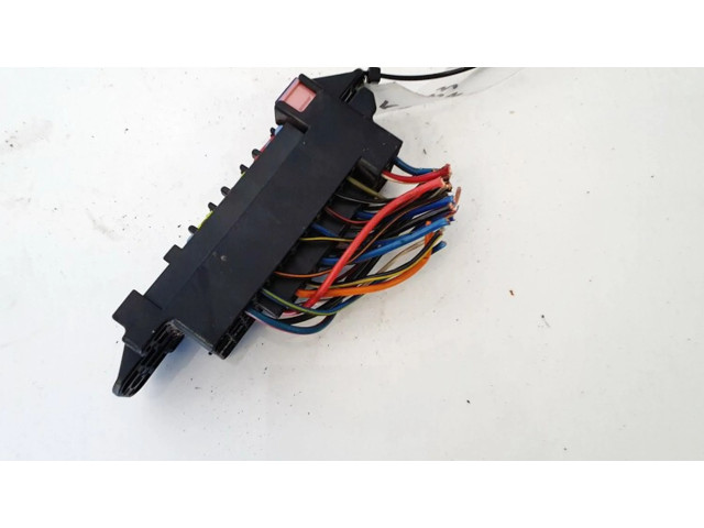 Pojistková skříňka Mazda 2 2004