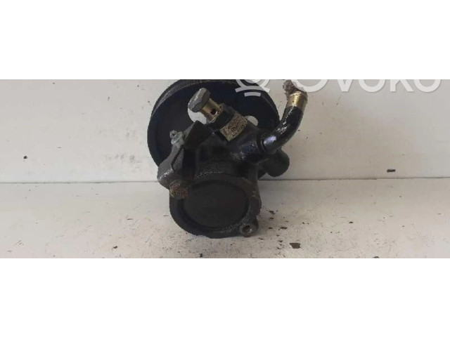 Насос усилителя руля MR131033 Mitsubishi Carisma