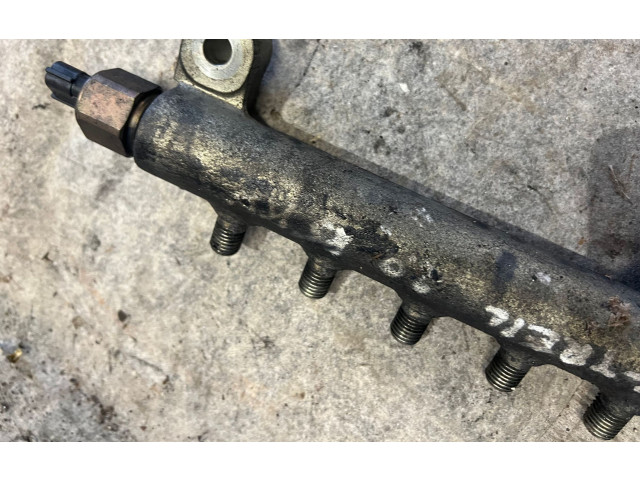 Топливная рампа 6070   Nissan X-Trail T30  