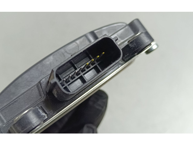 Датчик слепых зон LJ7T14D599AC   Lincoln Corsair