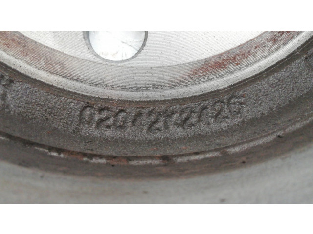 Задний тормозной диск Dodge Challenger 3.6 02042K2426