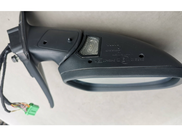 Зеркало электрическое        Volvo V70  2005 - 2008 года   