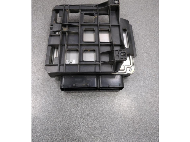 Блок управления двигателя 03L990990 Audi A3 S3 A3 Sportback 8P