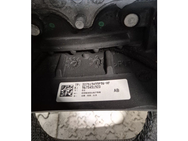 Руль Citroen DS4 - года 00004109QV