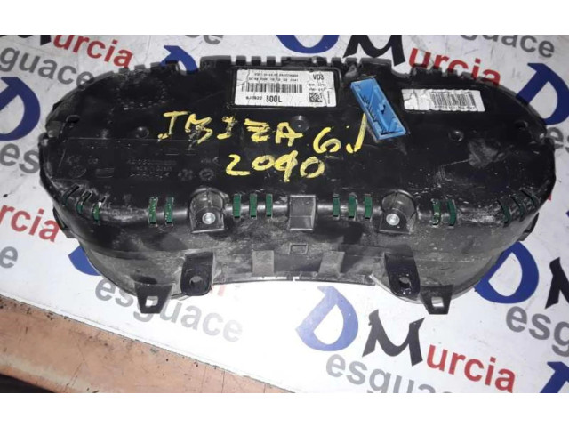 Přístrojová deska Seat Ibiza IV (6J,6P) 6J0920