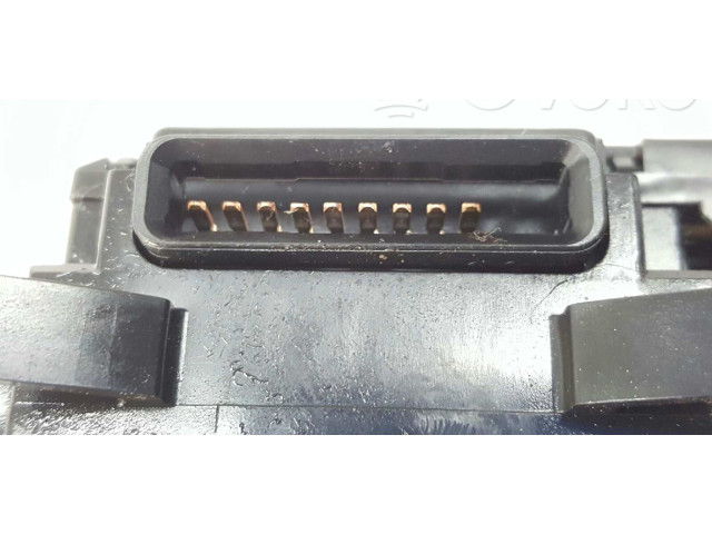 Ручка стеклоочистителей 8612A031, 17G688 Mitsubishi Outlander