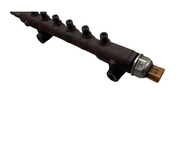 Топливная рампа Mitsubishi Outlander для двигателя 4N14