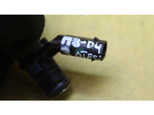 Vstřikovač 06E906031 Audi A8 S8 D4 4H