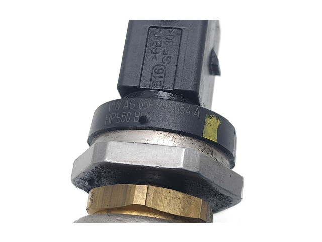 Топливная рампа 05C133320A, 05E906054A Skoda Kamiq для двигателя DUSA