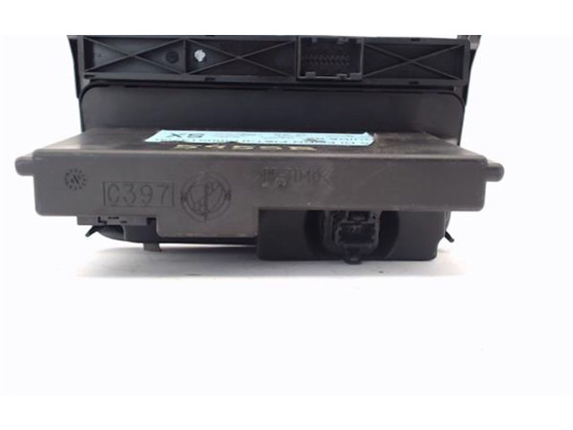 Блок управления климат-контролем 156051369, 156051372 Alfa Romeo GT