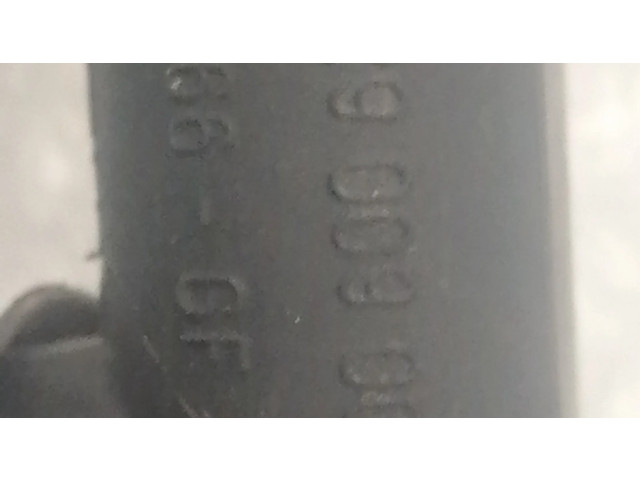 Топливная рампа 0280151050, 2435170146 Smart ForTwo I 0.6