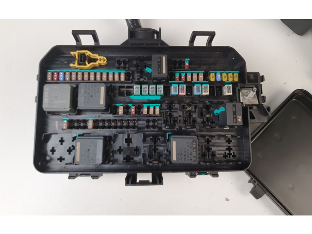 Pojistková skříňka 32212356, 32212589 Polestar 2 2023