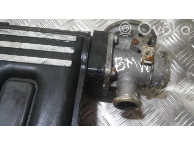 Дроссельная заслонка