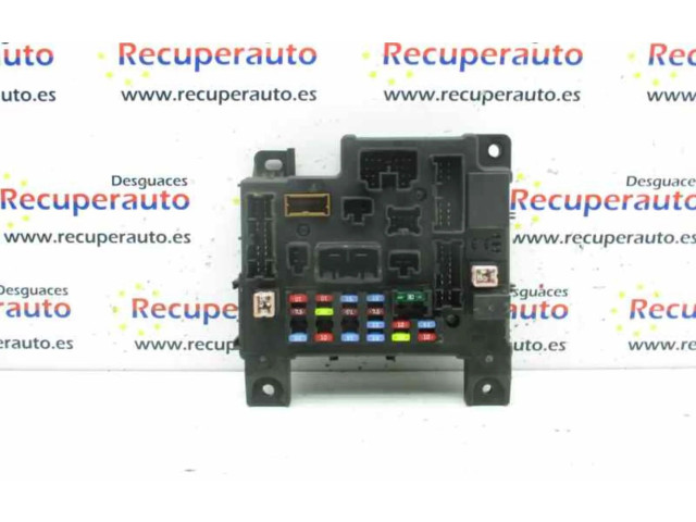 Блок предохранителей 519438101 Mitsubishi Lancer