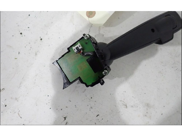 Ручка стеклоочистителей 8691993   Volvo C30