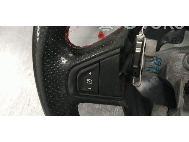 Volant Renault Megane III 2012 484009665R