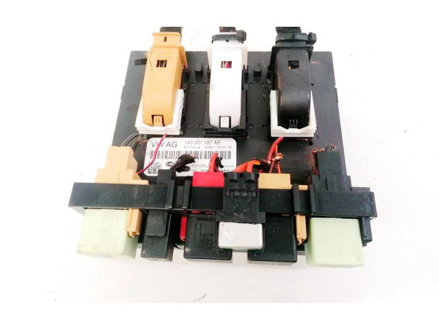 Блок комфорта 1K0937087AB, 5DK00966508 Skoda Superb B6 (3T)