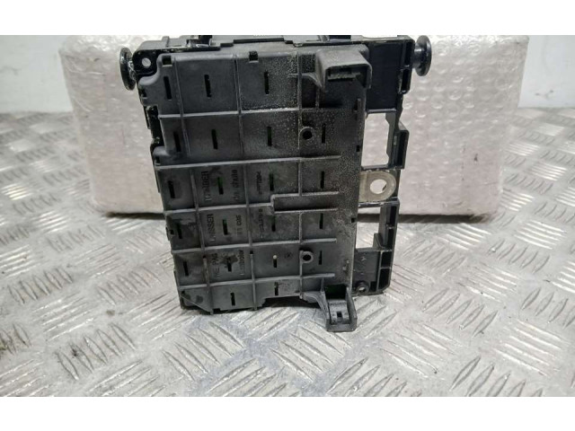 Блок предохранителей 965663880   Peugeot 406    