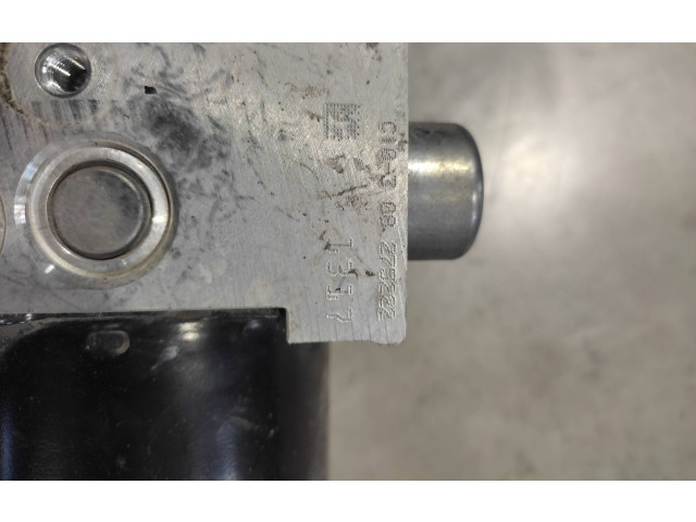 Блок АБС P68217512AA, 28526612023   Fiat  Freemont   -  года