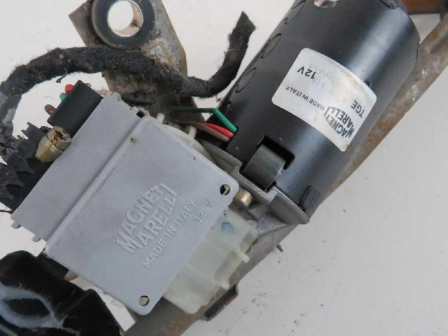 Стеклоочиститель лобового стекла