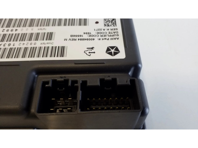 Блок управления 68242163AB Jeep Cherokee