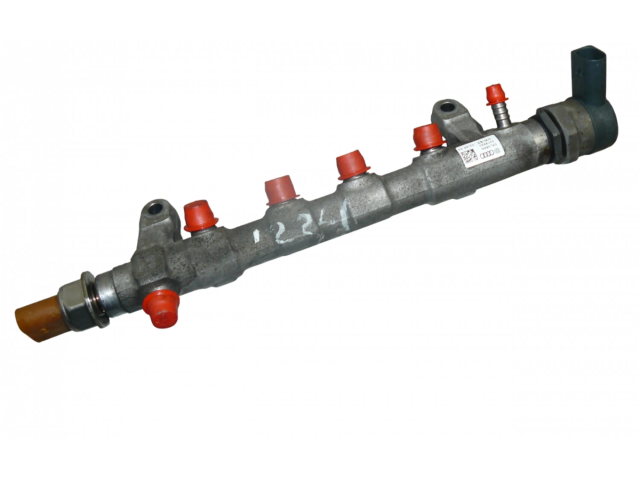 Топливная рампа 03L089N   Volkswagen PASSAT B7 USA   для двигателя CFGB