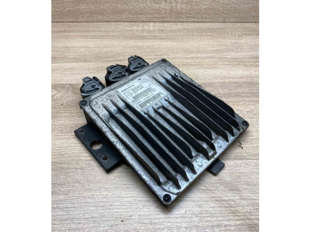 Řídící jednotka 8200399038, 8200619409   Renault Megane II 2006