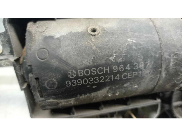 Двигатель стеклоочистителей