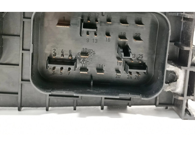 Pojistková skříňka Řídící jednotka BSM 1K0937124K Seat Altea 2005