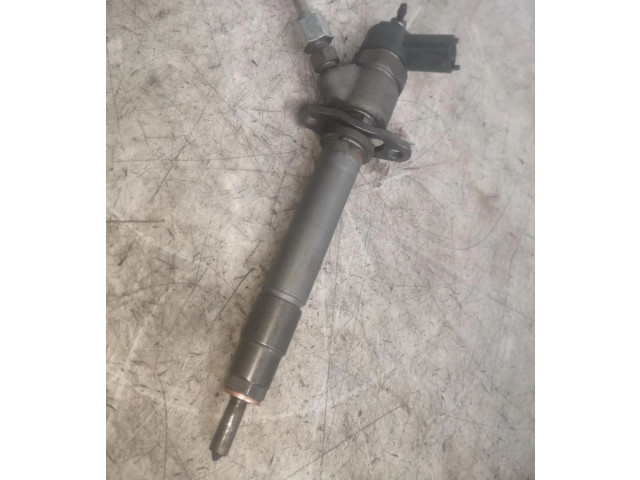 Форсунка 8658352 Volvo S60