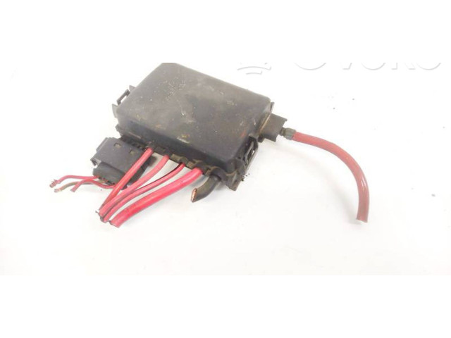 Блок предохранителей  1J0937550AB   Skoda Octavia Mk1 (1U)    