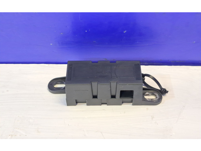 Блок предохранителей 8JD743135001, 8JD743135   Jaguar XJ X351    