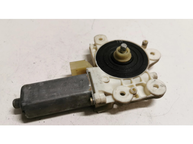 Передний двигатель механизма для подъема окон