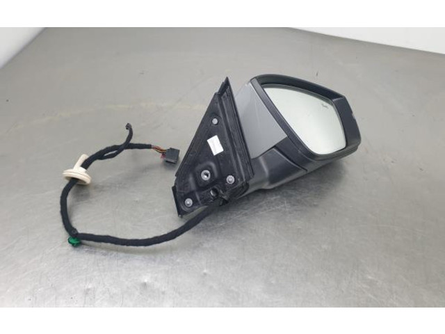 Зеркало электрическое Skoda Karoq 2017 - года