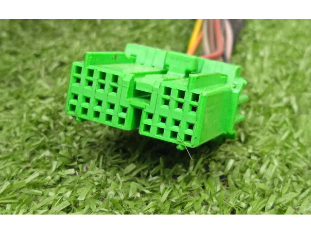 Зеркало электрическое        Volvo XC90  2003 - 2006 года   