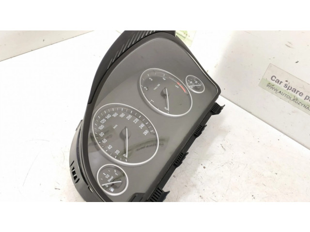 Přístrojová deska  BMW 7 F01 F02 F03 F04 2011   