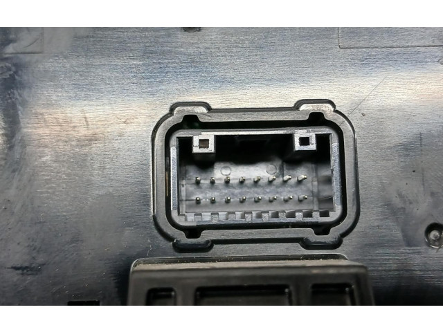 Блок управления климат-контролем 97250J7201   KIA Ceed