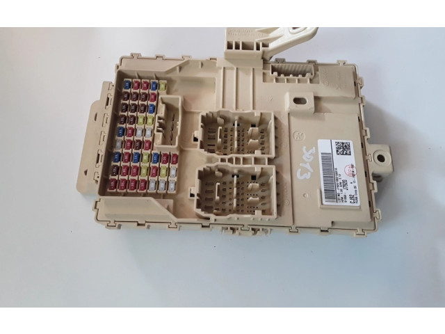 Блок предохранителей 91950J7920   KIA Ceed    